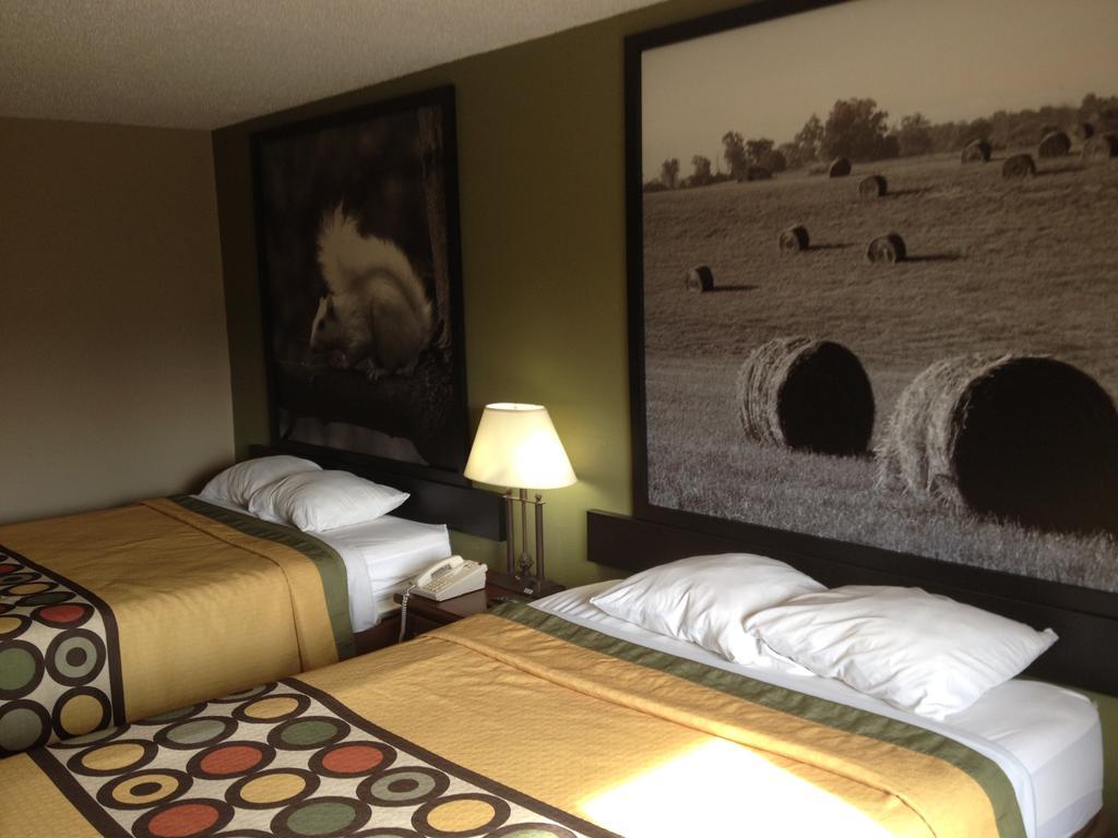 Super 8 By Wyndham Olney Motel Rom bilde
